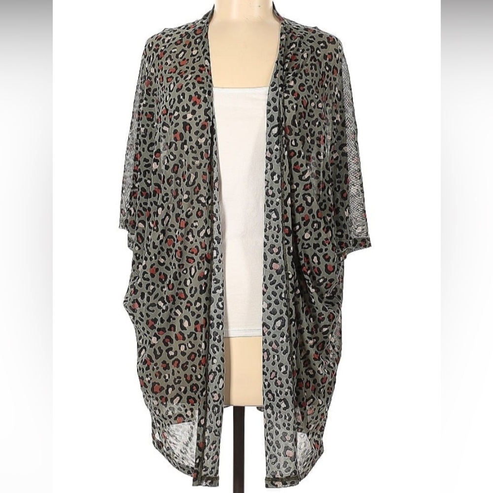 Texas True Treads Green Leopard Sheer Kimono